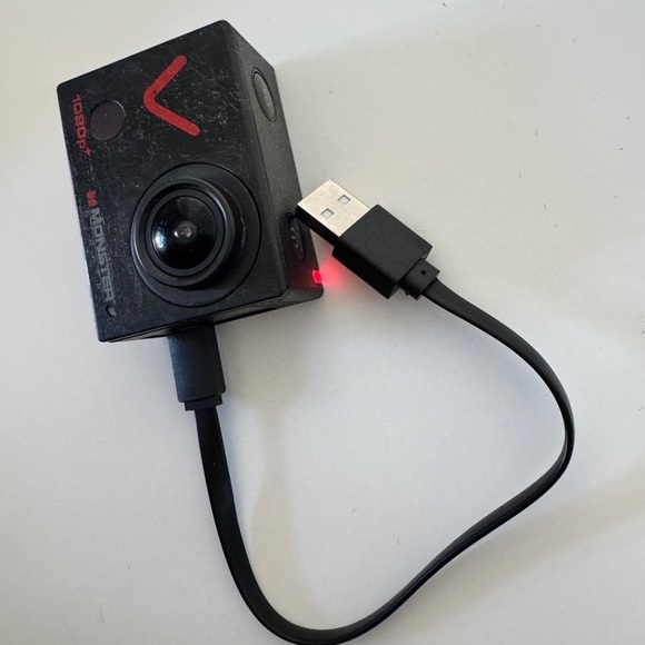 MONSTER WIFI Camera 1080p/60 - Picture 4 of 5